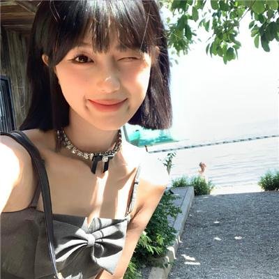 夏日最后的玫瑰